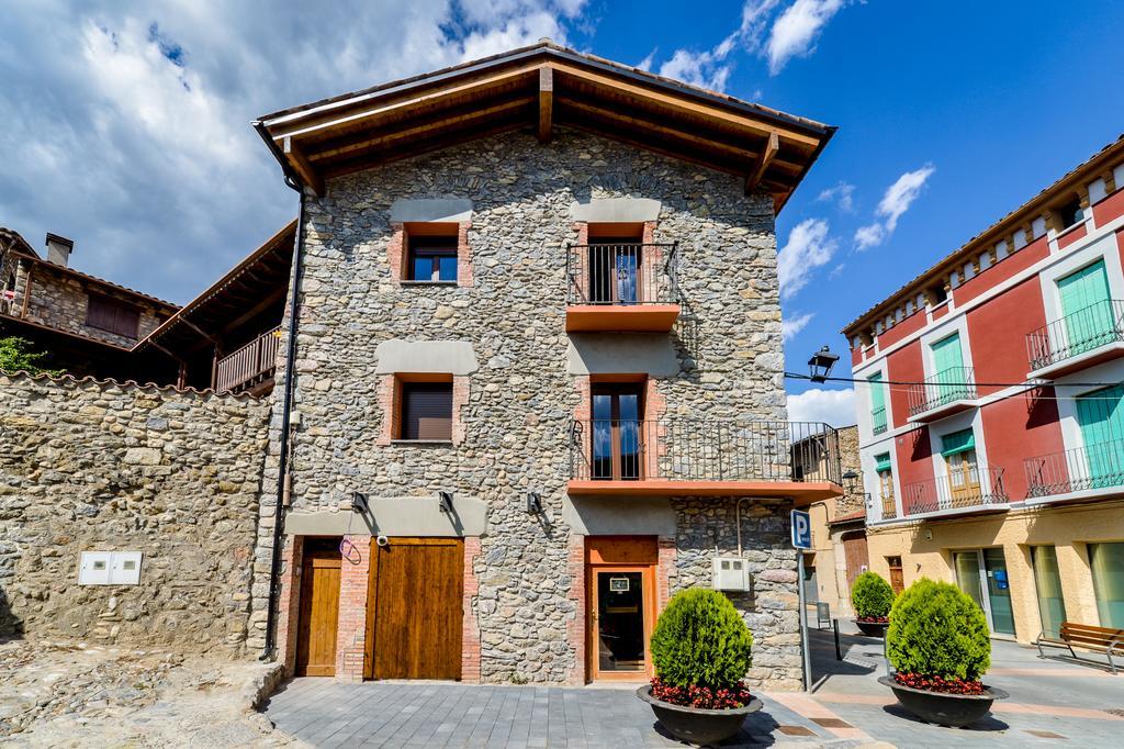 Apartaments Cal Xic Белвер де Серданя Екстериор снимка