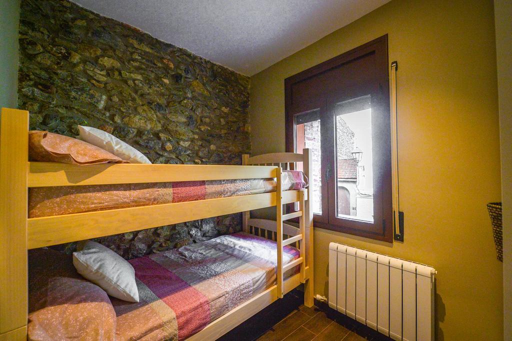 Apartaments Cal Xic Белвер де Серданя Екстериор снимка