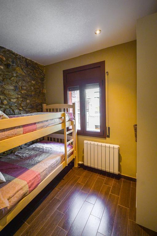 Apartaments Cal Xic Белвер де Серданя Екстериор снимка